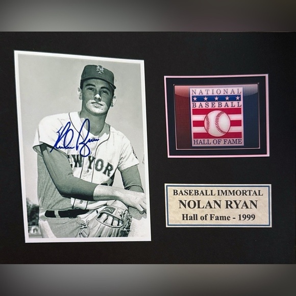 Nolan Ryan Mets Hall of Fame 1999 Autographed Photo - Picture 2 of 2